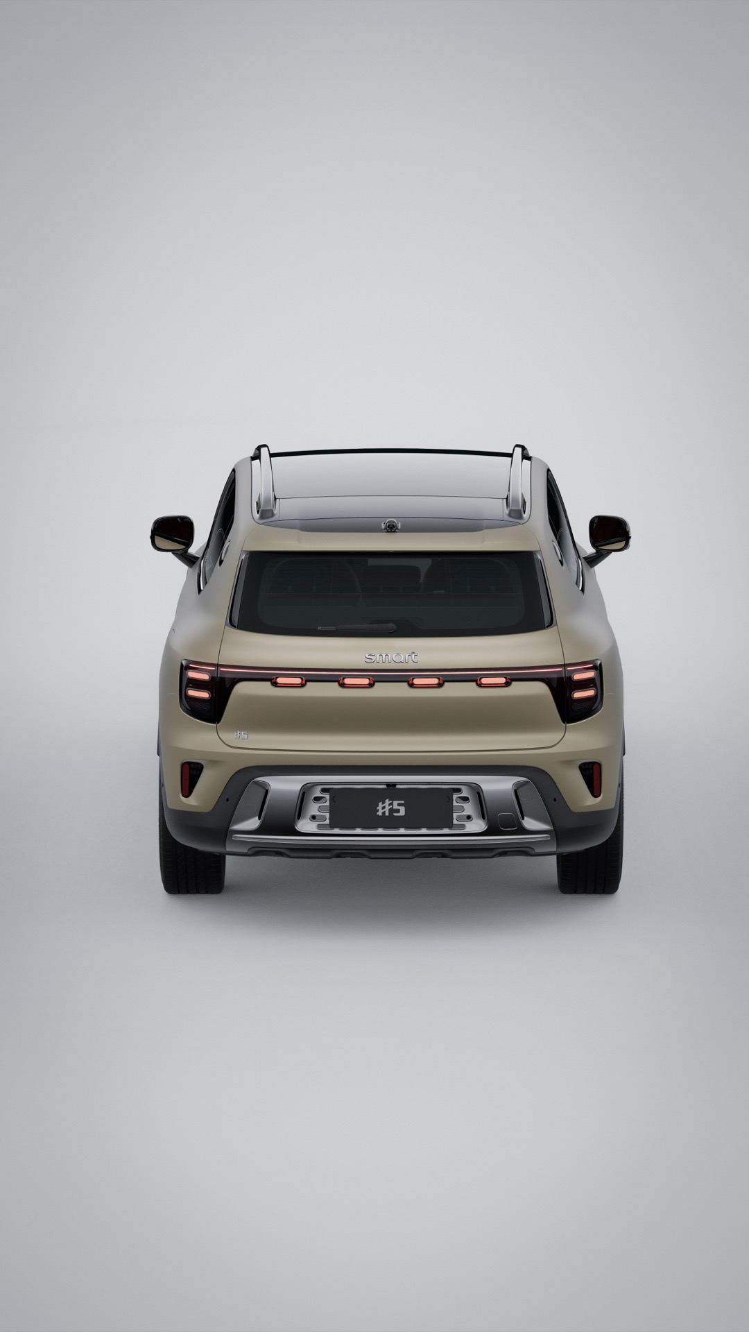 Vista trasera del nuevo Smart #5, destacando su diseño 4x4 y maletero robusto.