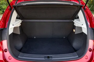 Amplio maletero del MG ZS, perfecto para familias y viajes largos, con descuento imperdible.
