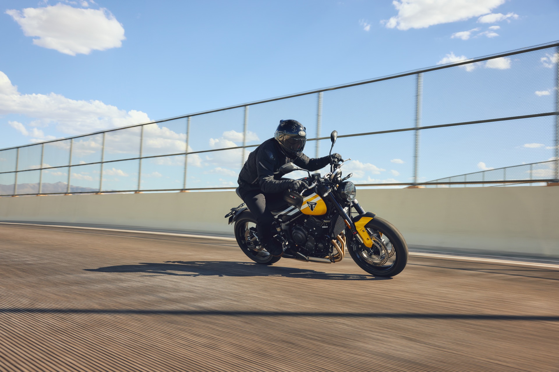 La Triumph Trident 660 combina estilo clásico con prestaciones actuales.