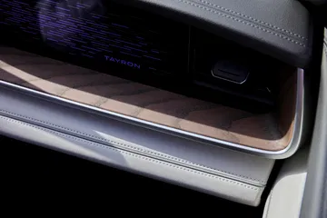 Detalle estético del Volkswagen Tayron 2025 que subraya su sofisticación.