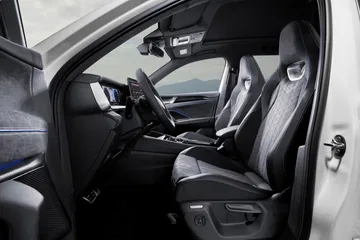 Cabina espaciosa y moderna con acabados premium. Volkswagen Tayron 2025