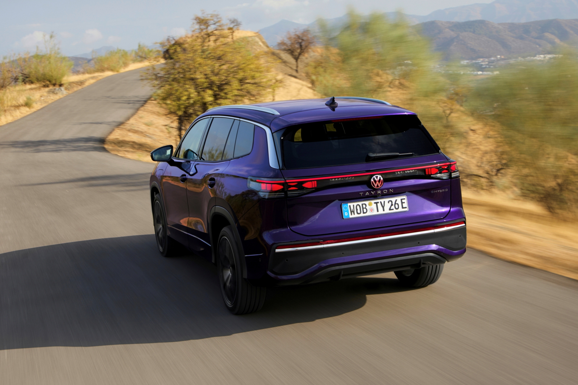 Volkswagen Tayron 2025, combinación de elegancia y robustez.