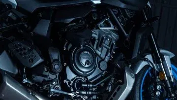 Vista detallada del motor de trail indestructible de la Yamaha MT-07. Vista detallada del motor de trail indestructible de la Yamaha MT-07.