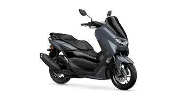 Vista lateral Yamaha NMAX 125 destacando su diseño aerodinámico y compacto.