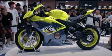 Promete ser la referencia en 500 cc: ligera, potente y con miras a desbancar a Honda y Kawasaki.