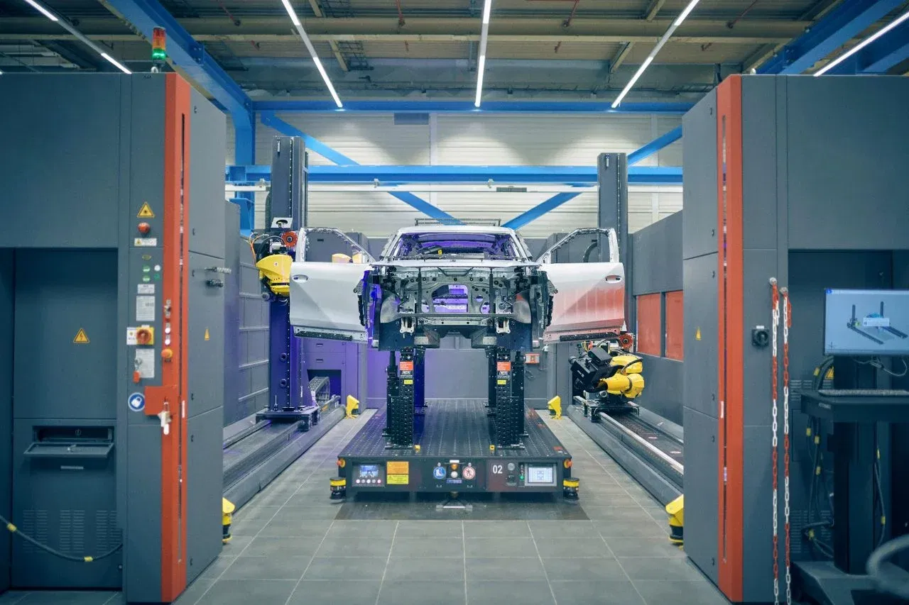 Inicio del proceso de producción del nuevo Ford Explorer eléctrico. Inicio del proceso de producción del nuevo Ford Explorer eléctrico.