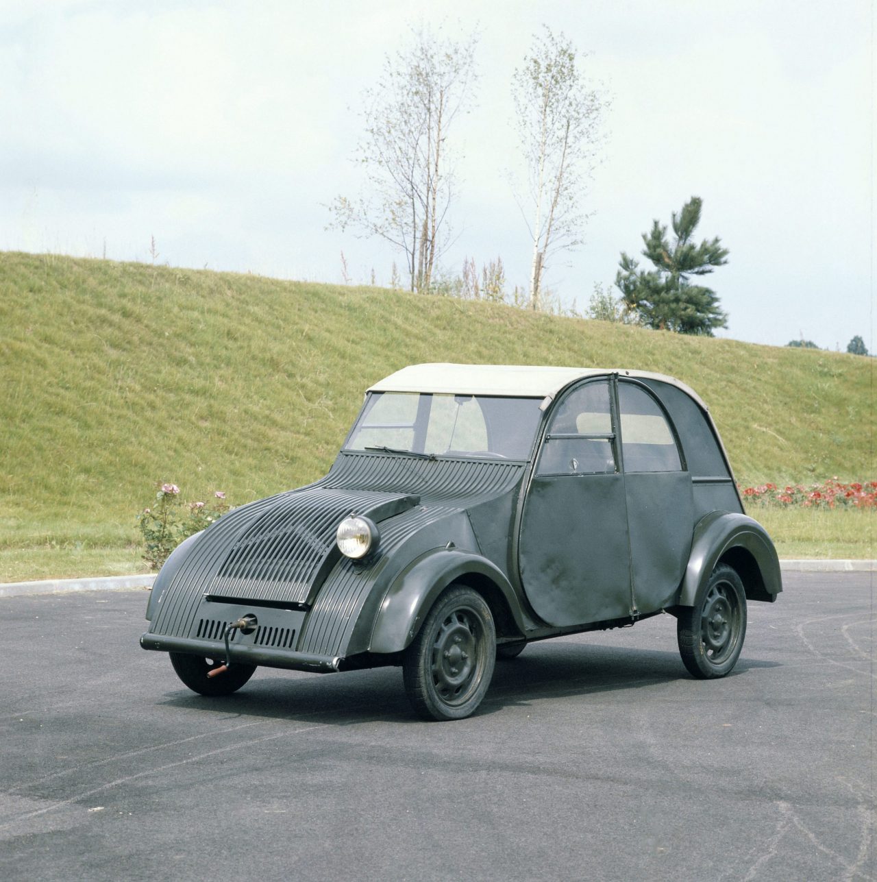 2cv-prototipo-1125474-1280x1287.jpeg