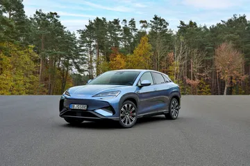 El BYD Sealion destaca por su diseño moderno y materiales de alta calidad.