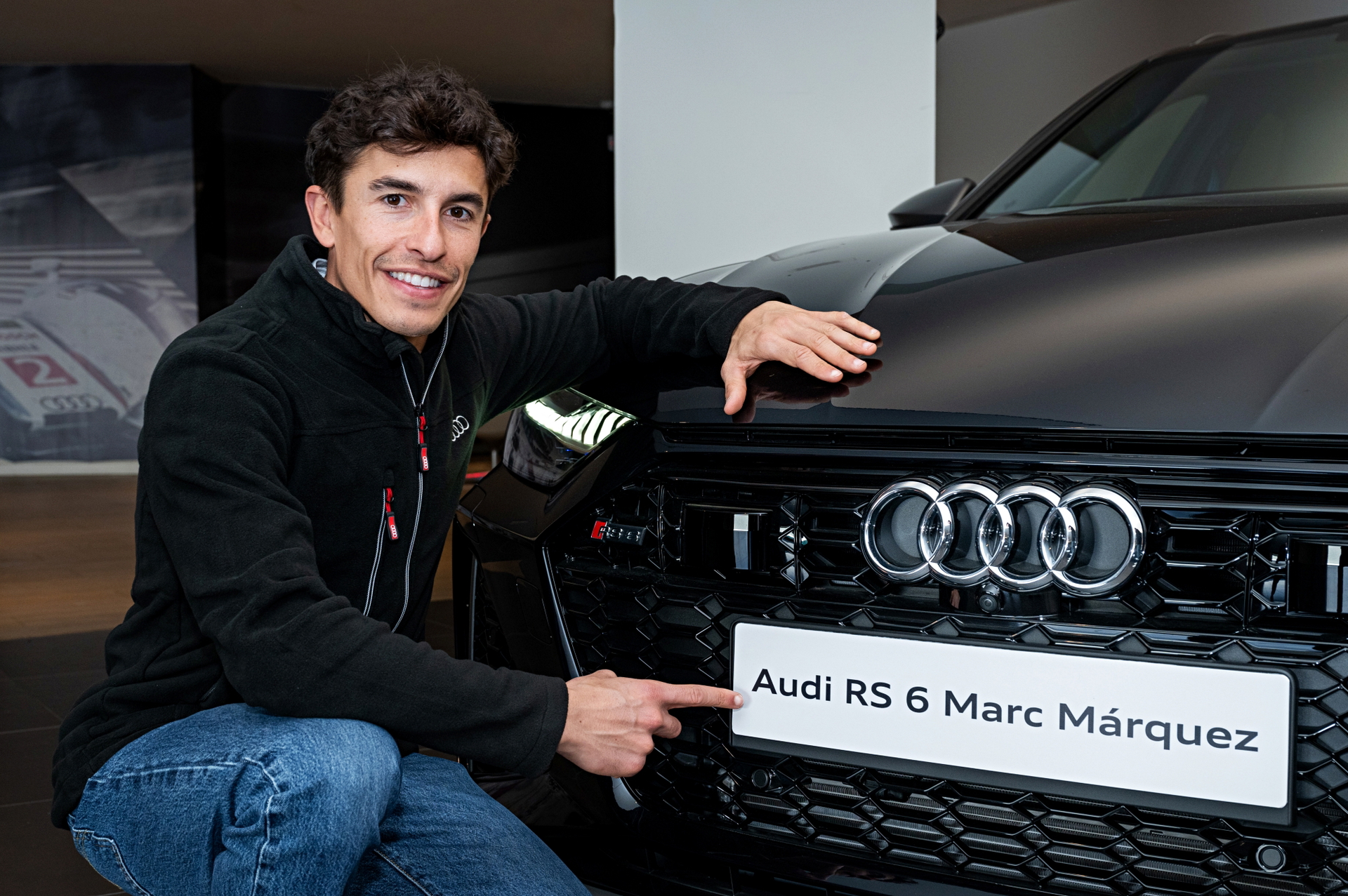 Este coche lo llevó Marc Márquez y ahora puede ser tuyo, es la gran oportunidad de conducir este gran deportivo.