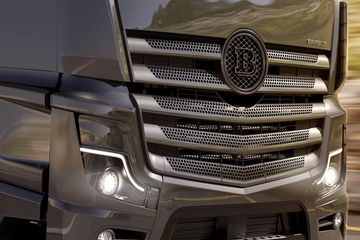 El imponente frontal del Brabus Big Boy destaca por su diseño agresivo y detalles estilizados.