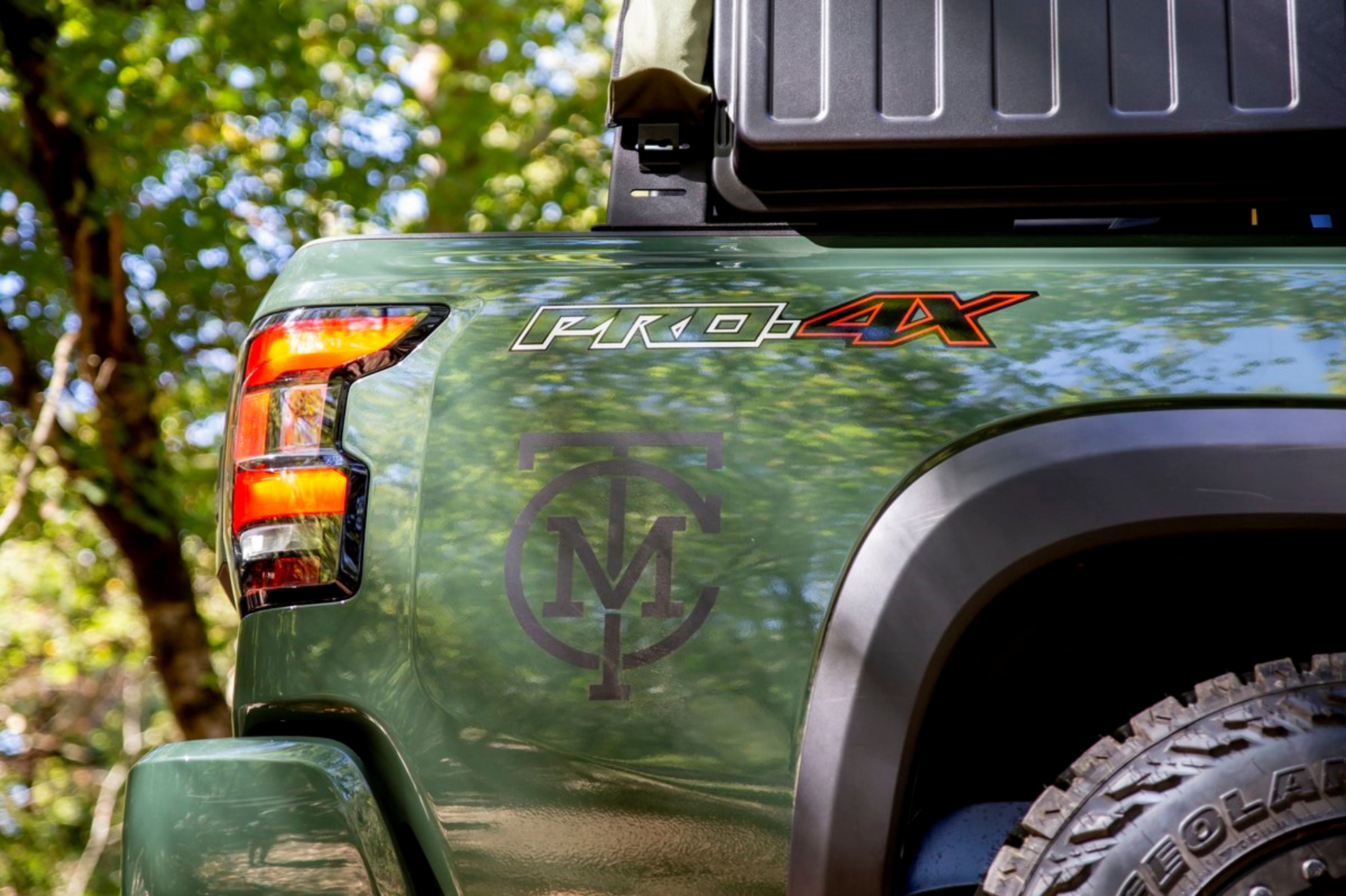 La Trailgater luce imponente con su diseño lateral y trasero camperizado.
