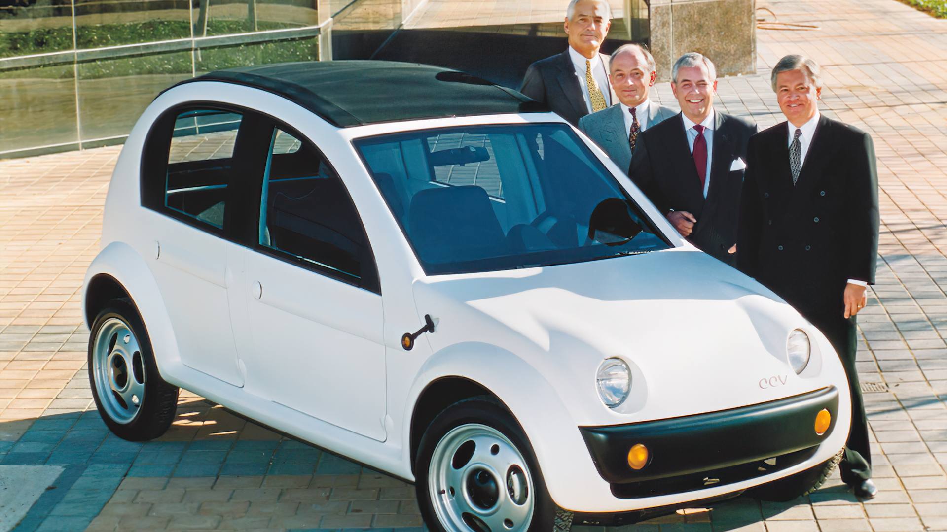 El Chrysler CCV se presenta como un vehículo urbano innovador y atractivo.