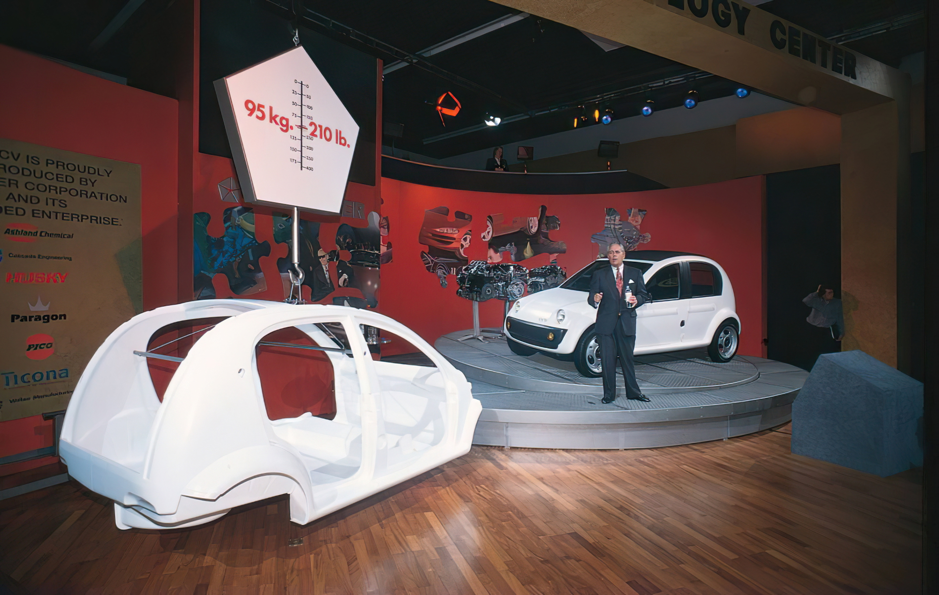 Modelo conceptual de Chrysler CCV, destaca su estructura ligera.