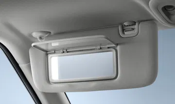 Espejo de cortesía en el interior del Dongfeng Box, diseño funcional y accesible.
