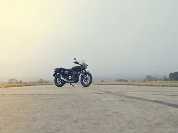 La Honda GB350S combina estilo neoclásico y fiabilidad japonesa.