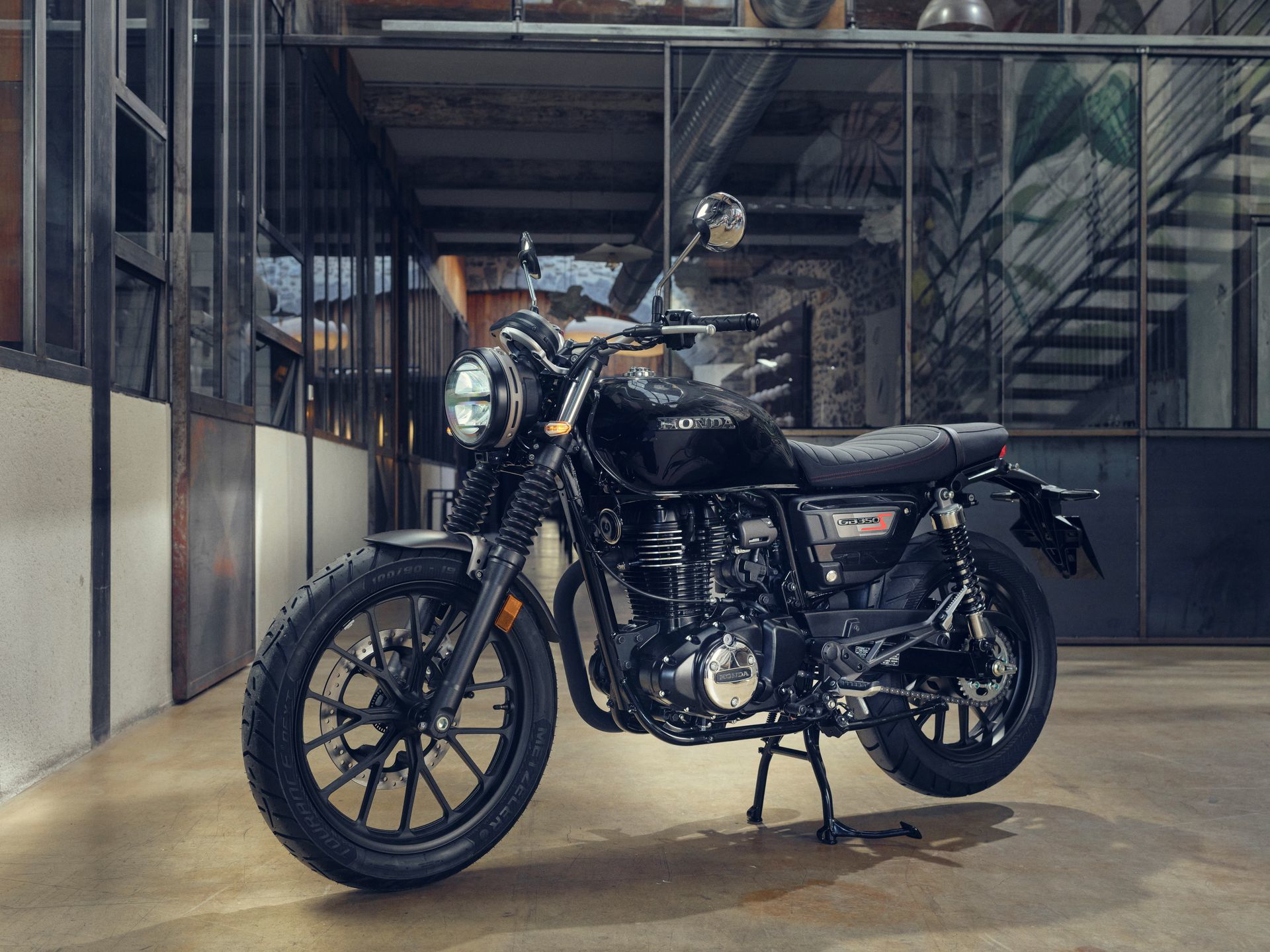 Honda GB350S, perfecta combinación de estética retro y fiabilidad moderna.
