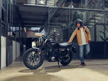 Honda GB350S, sinónimo de fiabilidad y estilo retro para el carné A2.