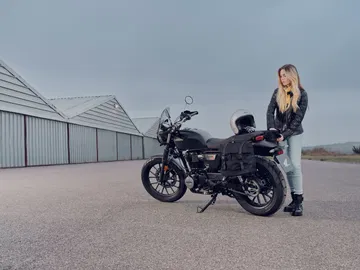 Honda GB350S, perfecta unión de estilo retro y rendimiento moderno.