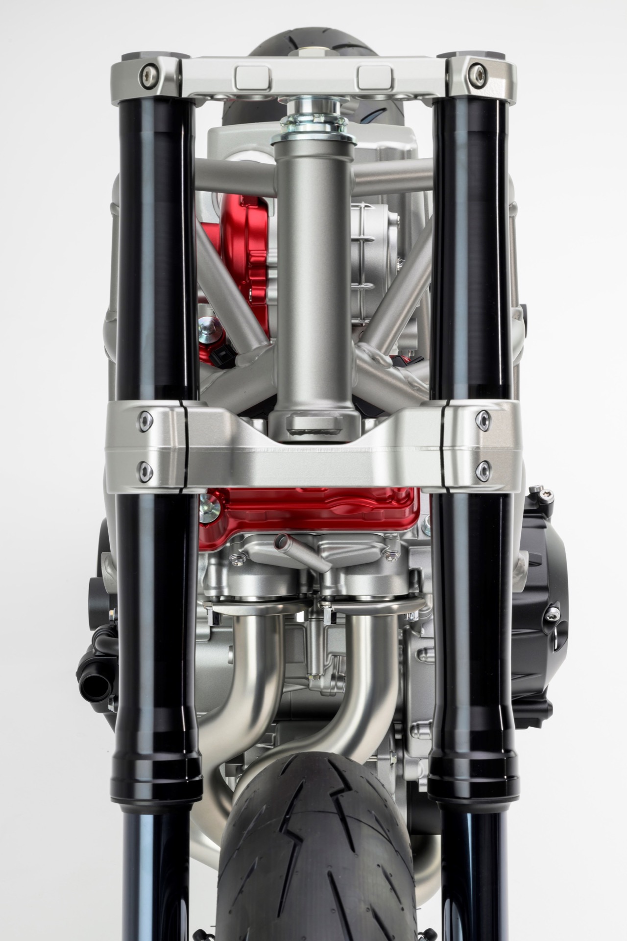 honda revela motor v3 turbo eléctrico innovador moto