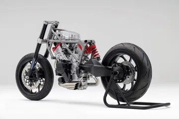 Rev. a un motor V3 de Honda con turbo eléctrico, tecnología de vanguardia para motos.