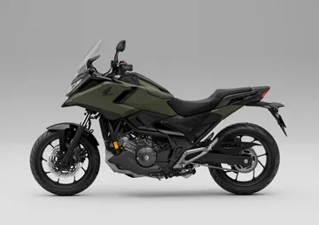 La NC750X, versátil y eficiente, con un consumo de solo 3,5 l/100 km.