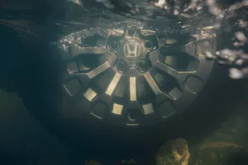 No es un Land Cruiser, pero sí el nuevo 4x4 japonés con 285 CV.