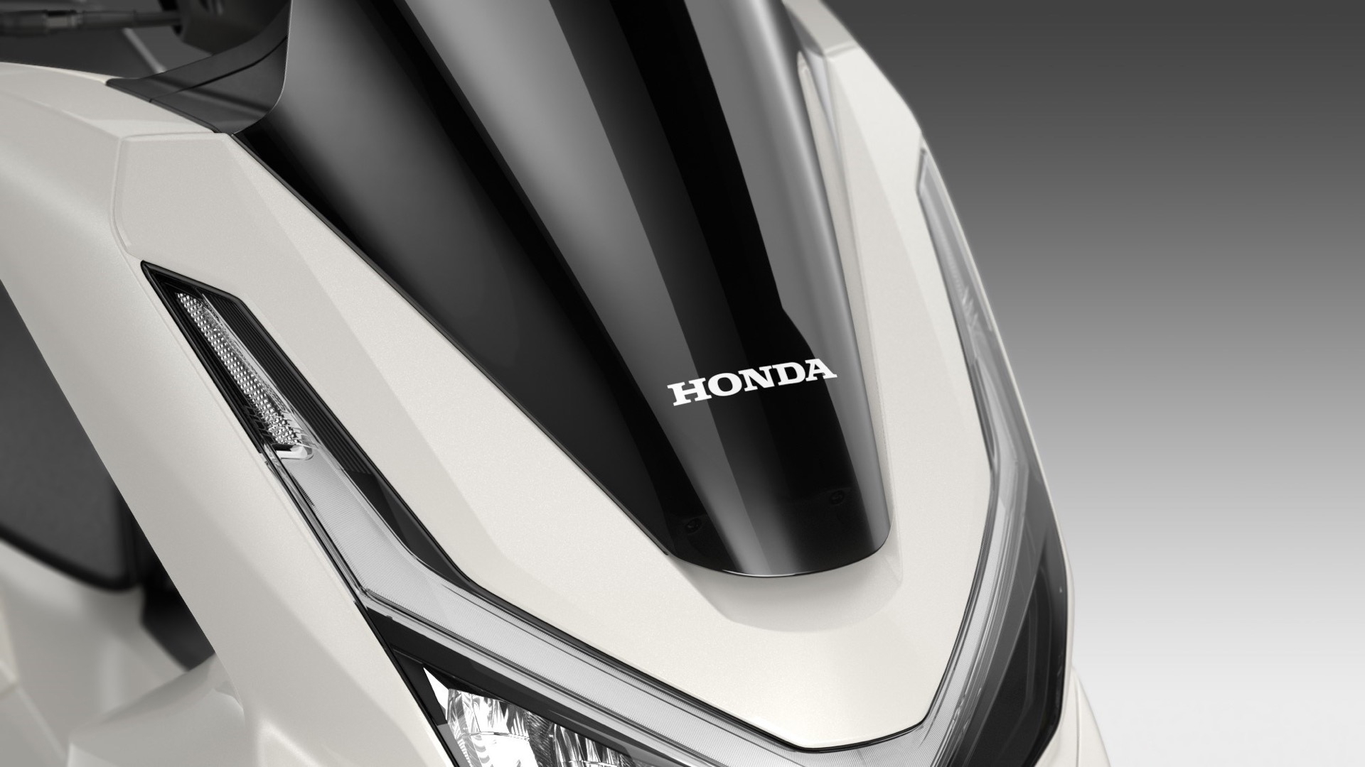 Vista parcial que muestra el acabado y líneas del Honda PCX 125.