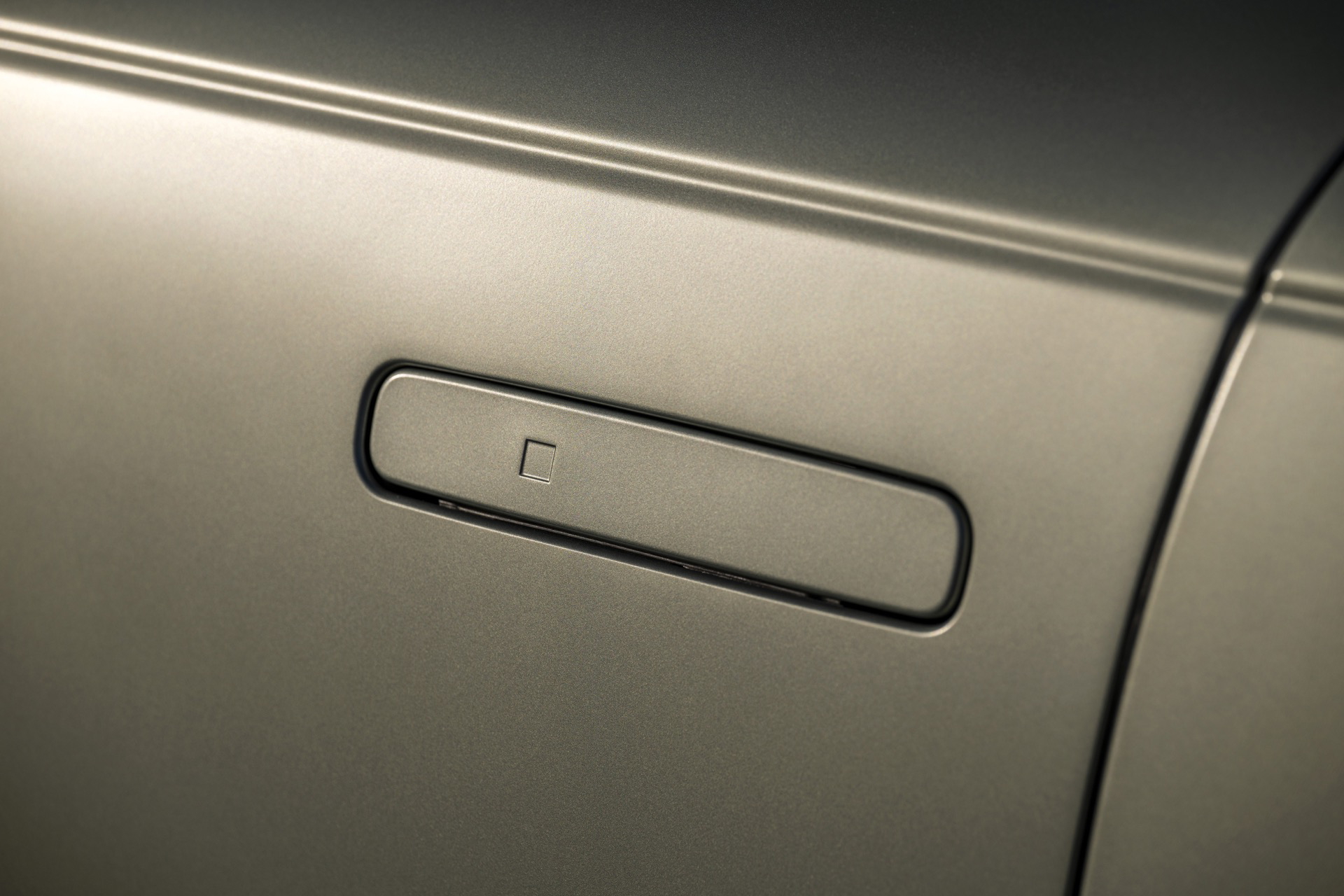 Detalles del sistema de cierre en la puerta del Hyundai Ioniq 9.