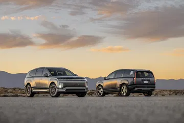 El SUV menos SUV de Hyundai ofrece espacio para 7 y un maletero impresionante.