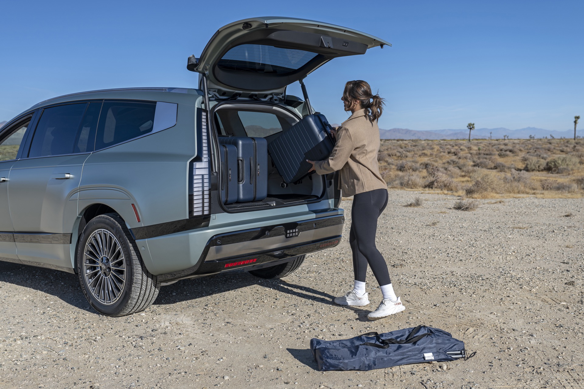 El Hyundai Ioniq 9 ofrece un amplio maletero ideal para familias. Espacio y versatilidad a la par.