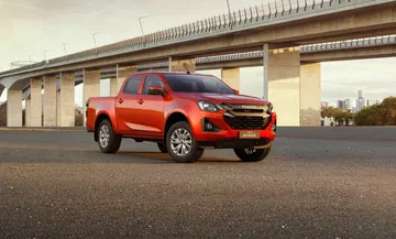 El Isuzu D-MAX 2025 destaca por su robustez y diseño funcional, ideal para el off-road.