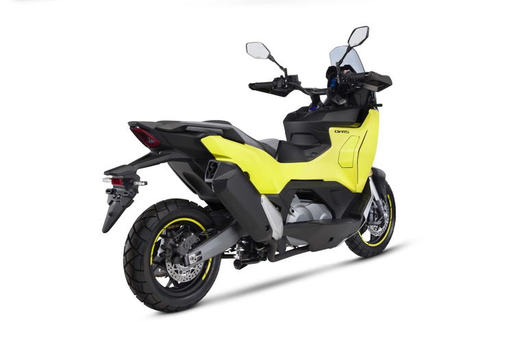 La Kymco CV-R5 presenta un dise&ntilde;o llamativo y funcional, ideal para la ciudad y el campo.