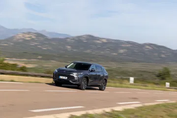 El nuevo MG HS se presenta con un diseño atractivo y un buen rendimiento.
