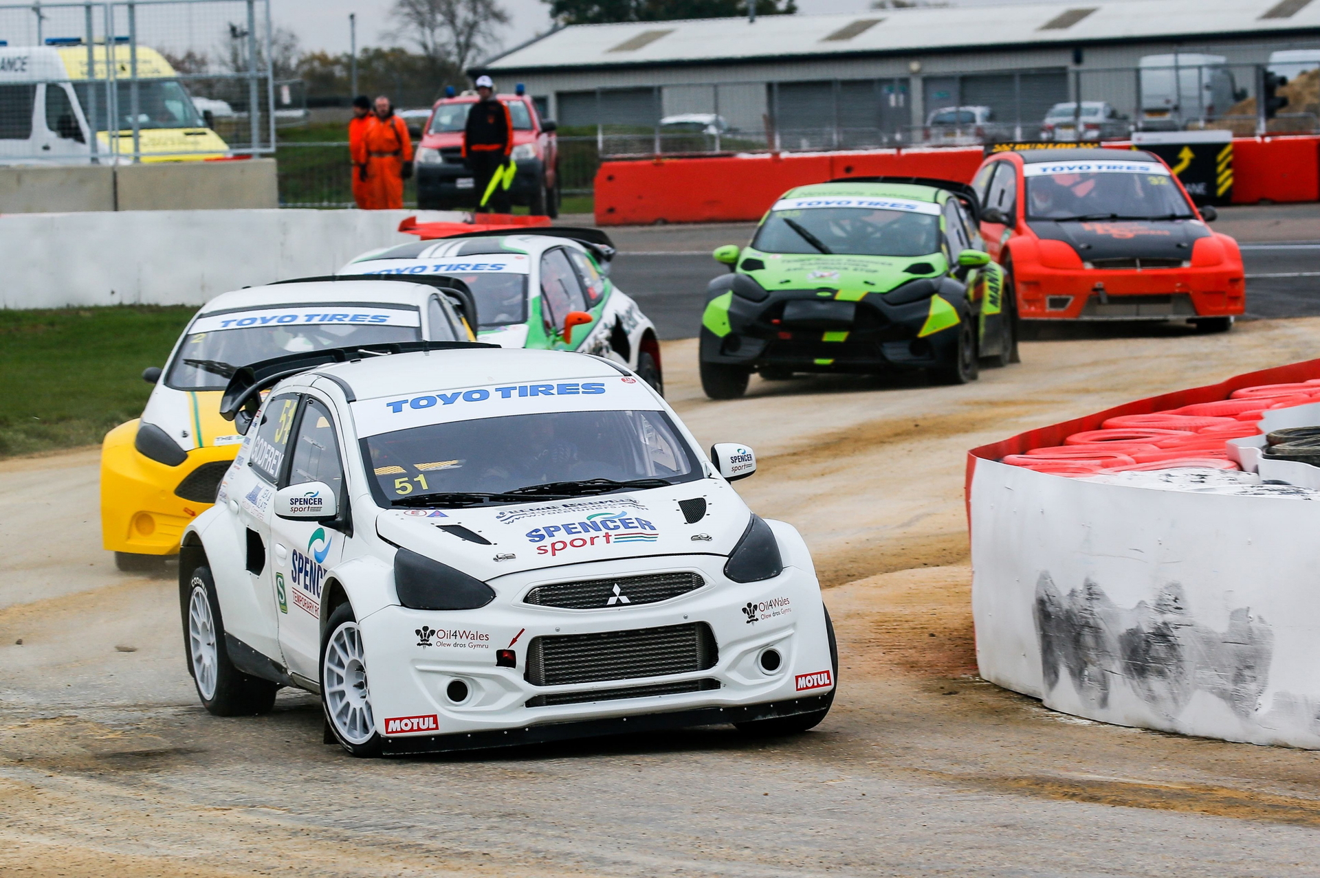 Vista dinámica del Mitsubishi Mirage R5 en competición