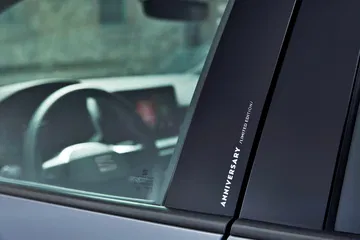 Vista cercana del interior que resalta la calidad de acabados del SEAT Ibiza.