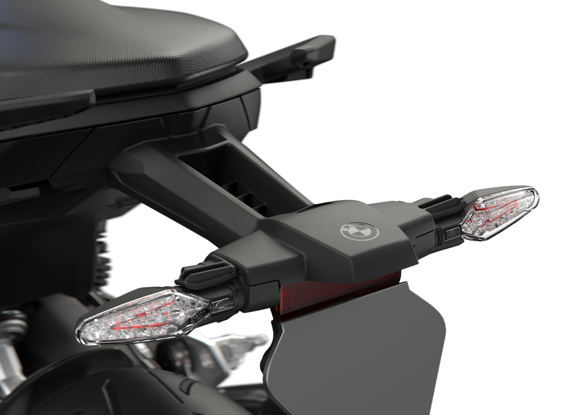 Vista detallada del diseño trasero de la BMW F 900 R, destacando sus intermitentes.
