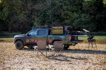 Vista lateral de la Trailgater, una robusta 4x4 perfecta para aventureros.