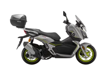 La QJ Motor ATR 125 es una opción económica y eficiente, ideal para la ciudad.