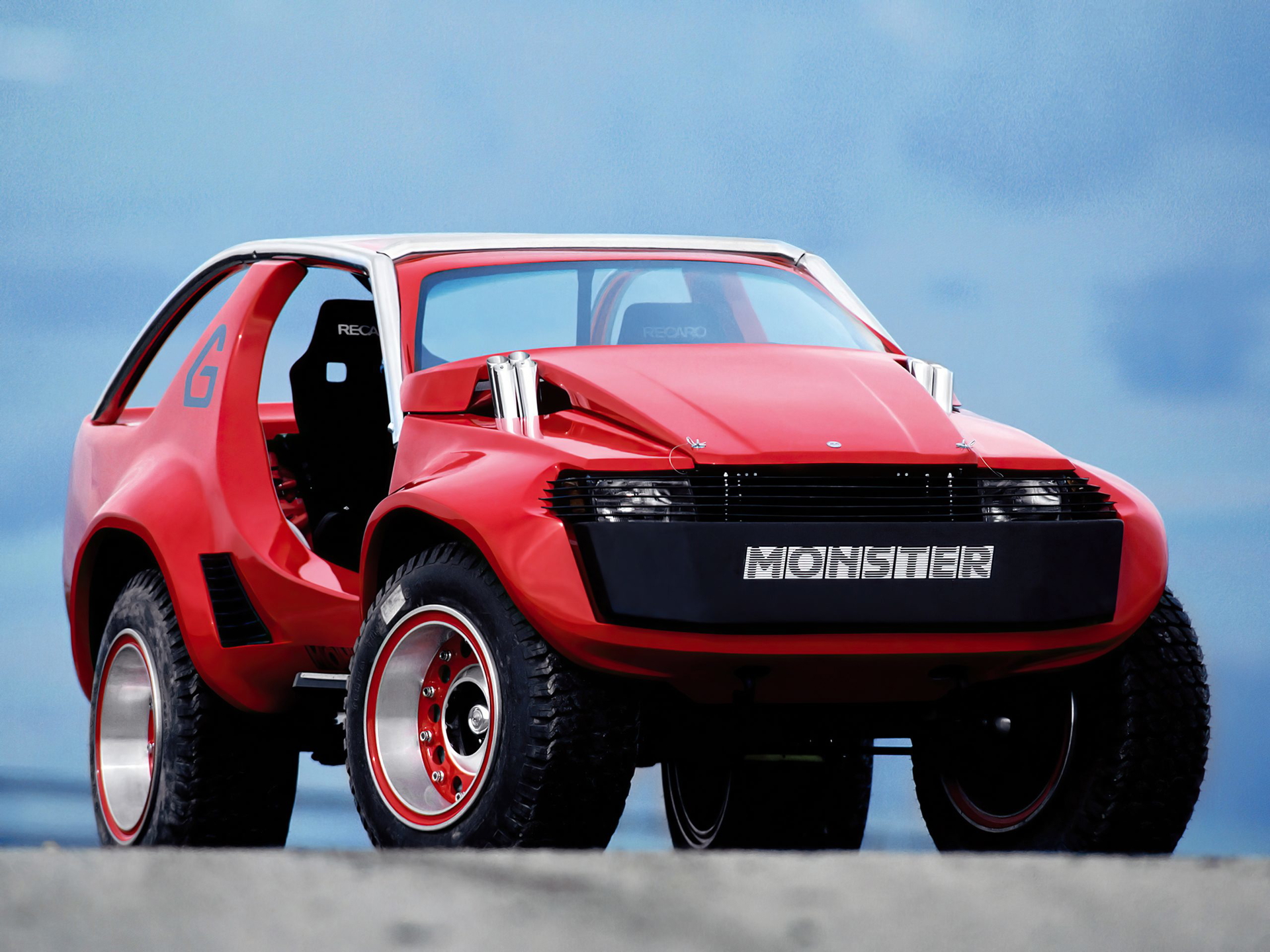 Vista frontal y lateral del Sbarro Monster G, un diseño futurista que destaca.
