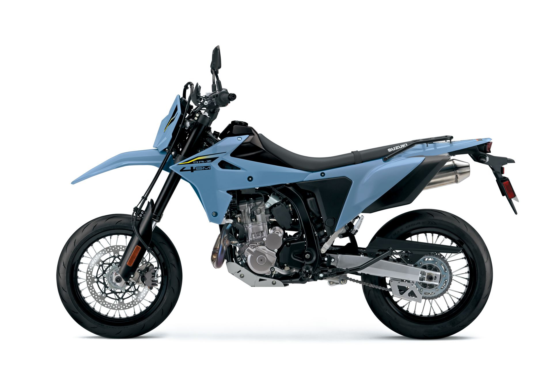 La Suzuki DR-Z4SM es una moto ligera y divertida, ideal para el A2.