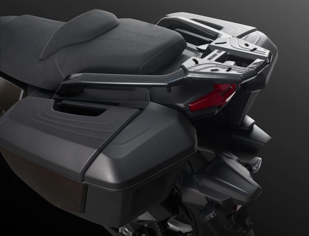 sym-ttlbt-2025-08-672e3e6cba78b-1118911-