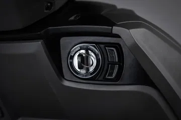 Imagen del sistema de arranque de la VOGE SR16 125.
