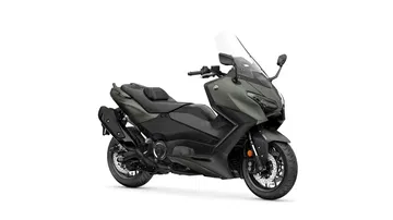 La Yamaha TMAX se muestra en su esplendor lateral, diseño vanguardista y deportivo.