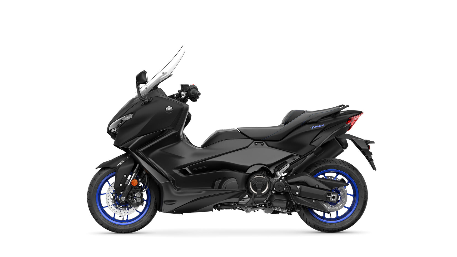 La Yamaha TMAX renueva su estilo manteniéndose como referencia en el segmento scooter deportivo.