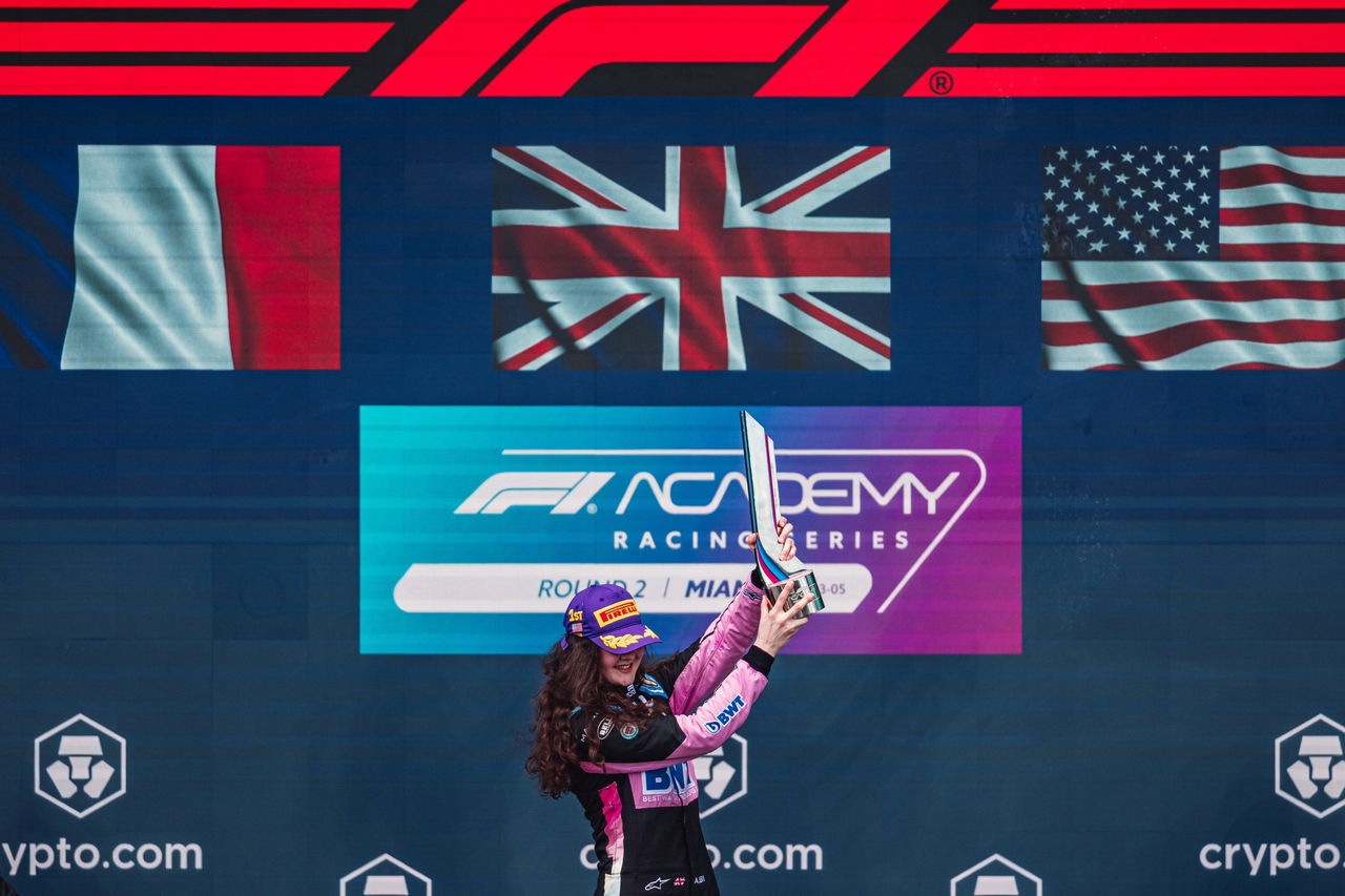 La situación rocambolesca que ha dejado sin título a la campeona de la F1 Academy tres días después.