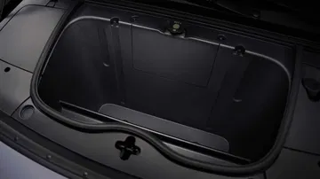 Capacidad del maletero del coche el&eacute;ctrico Firefly.