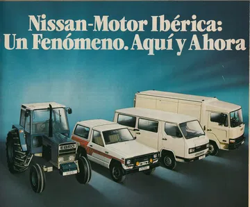 Cartel publicitario que destaca la diversidad de vehículos de Ebro en su época.