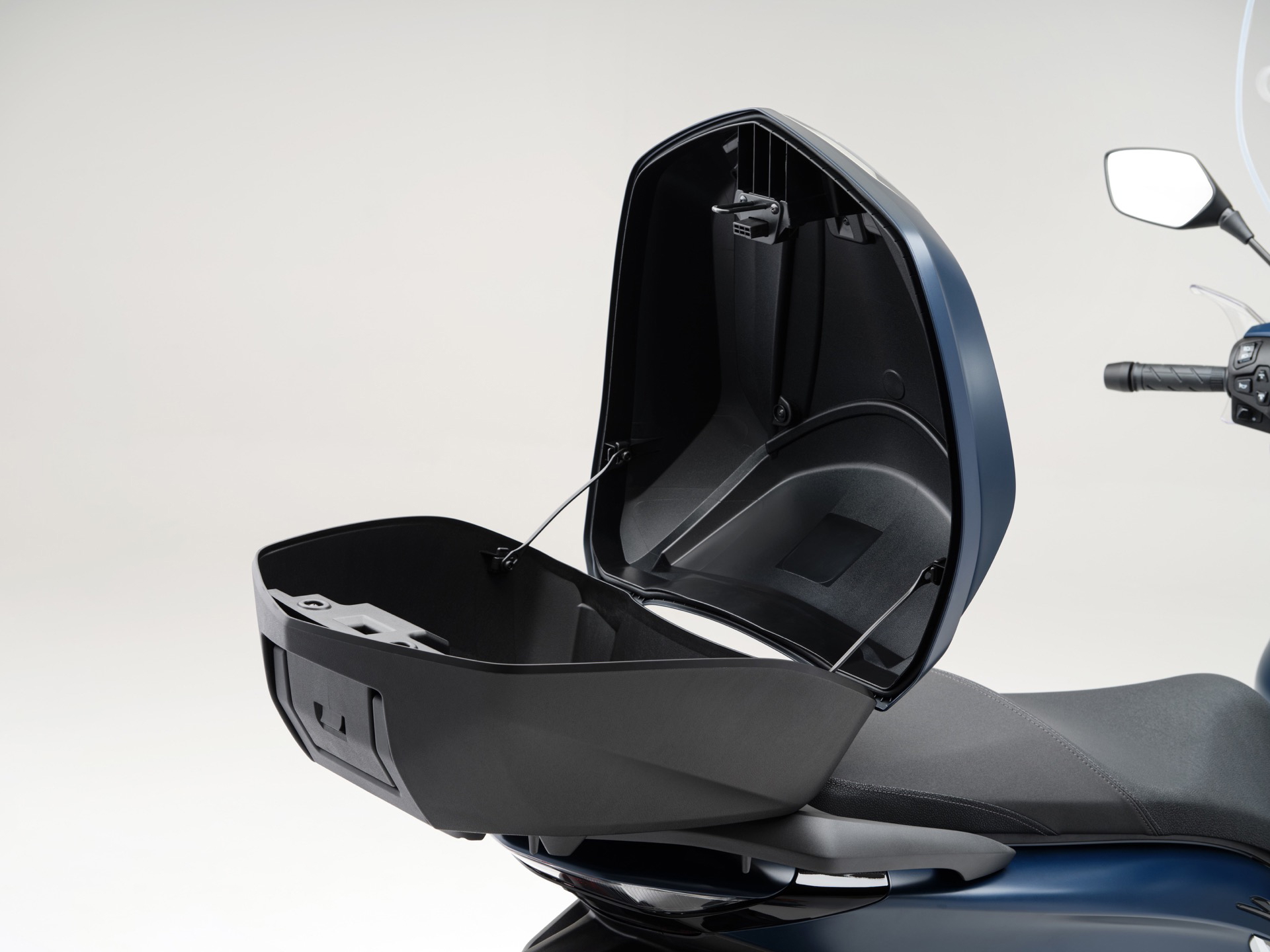 Maletero espacioso ideal para la ciudad y viajes cortos.