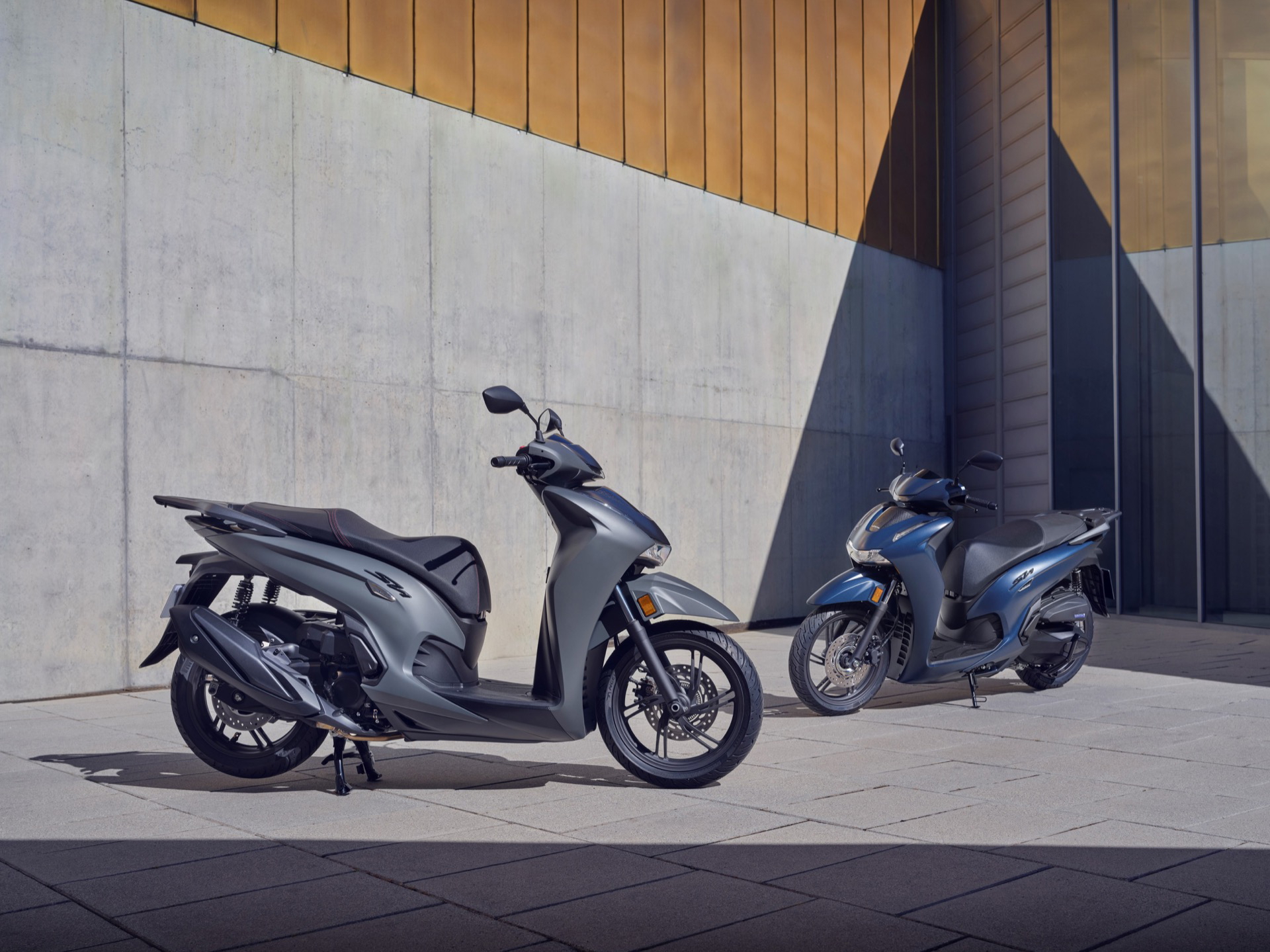 La Honda SH350i 2025 se presenta como una opción duradera y eficiente para la movilidad urbana.