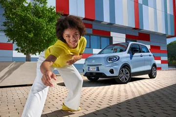 El Leapmotor T03 destaca por su diseño urbano y compacto, ideal para ciudad.